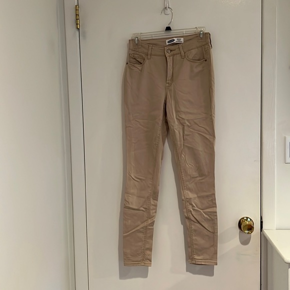 Old Navy Pants - Old Navy- Rockstar Super Skinny High Rise Pants